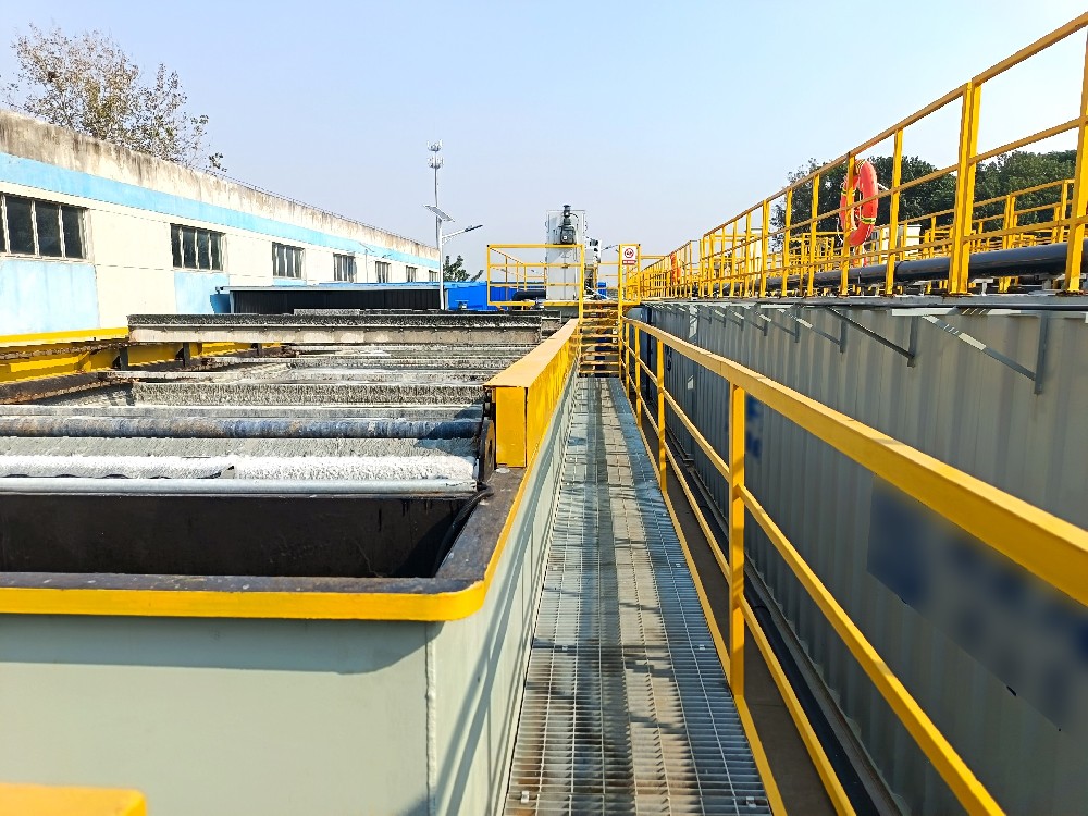 屠宰污水預(yù)處理組合選型：格柵+隔油池+氣浮機(jī)的協(xié)同應(yīng)用